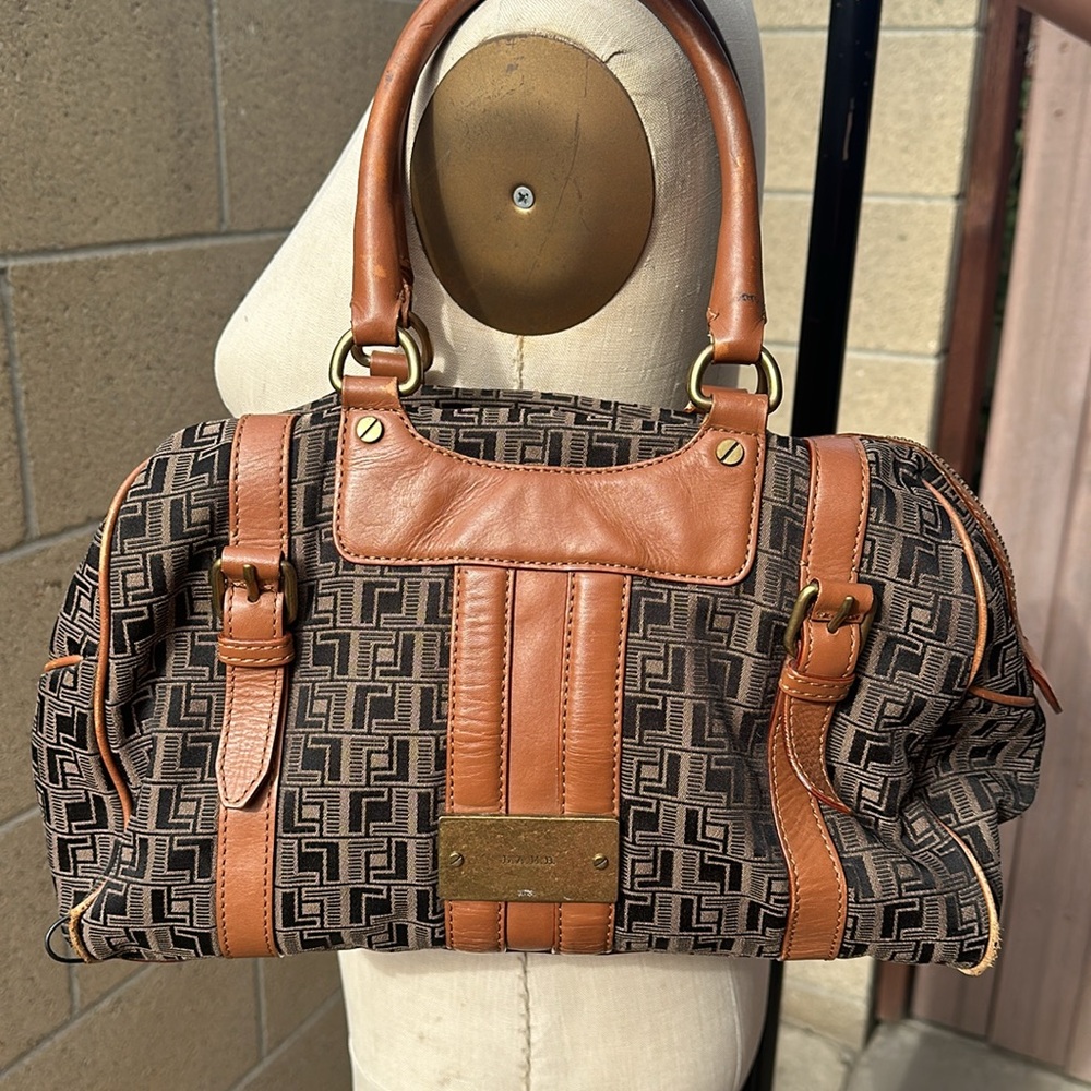 L.A.M.B. by Gwen Stefani |  Brown and Black 90’s Y2K Doctors East West Bag